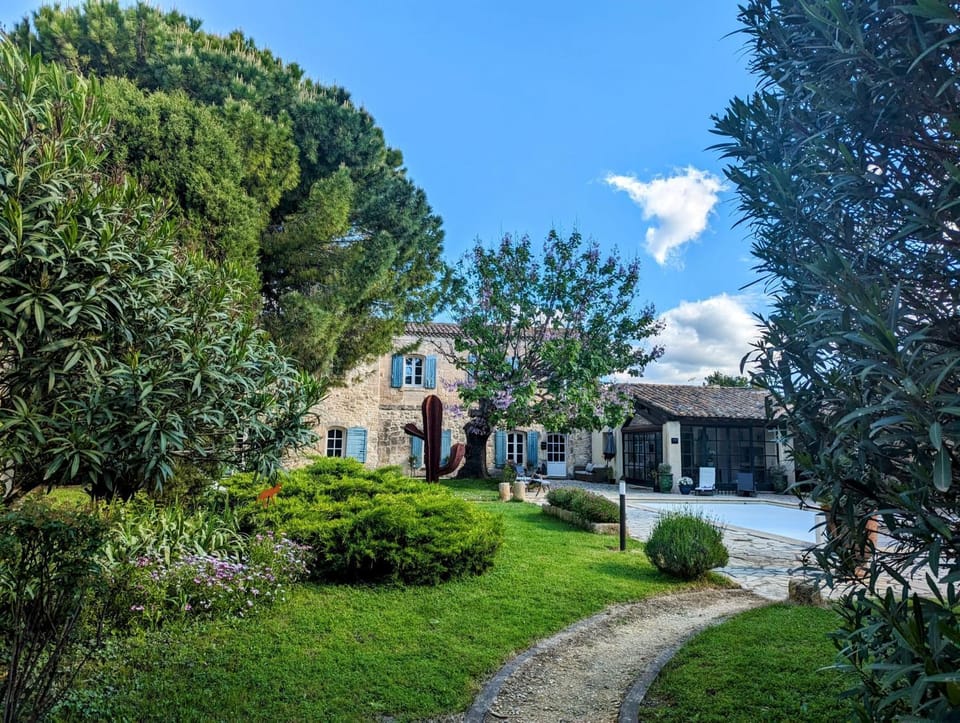 Mas Armelin Bed and Breakfast in Tarascon