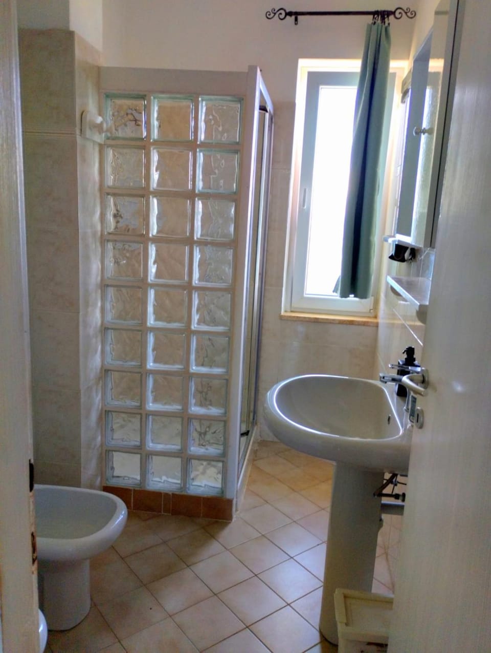 Shower, Toilet, Bathroom, bidet