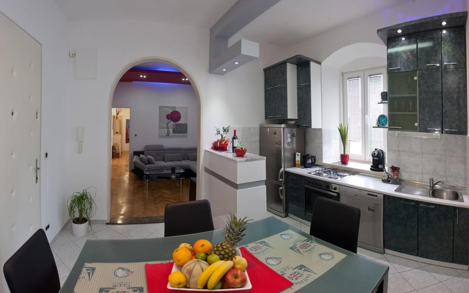 Apartment and Room Perfect Dream in Split Bed and Breakfast in Split
