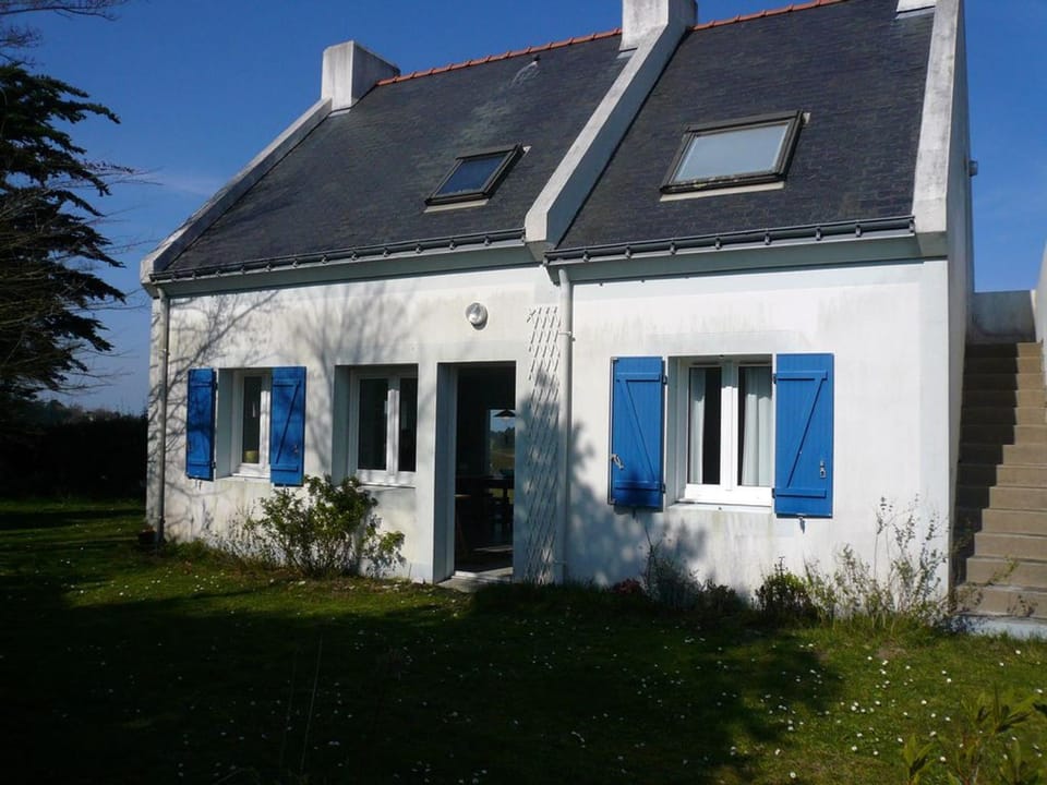 Maison calme proche plage des Grands Sables, animaux acceptés - FR-1-418-119 House in Locmaria