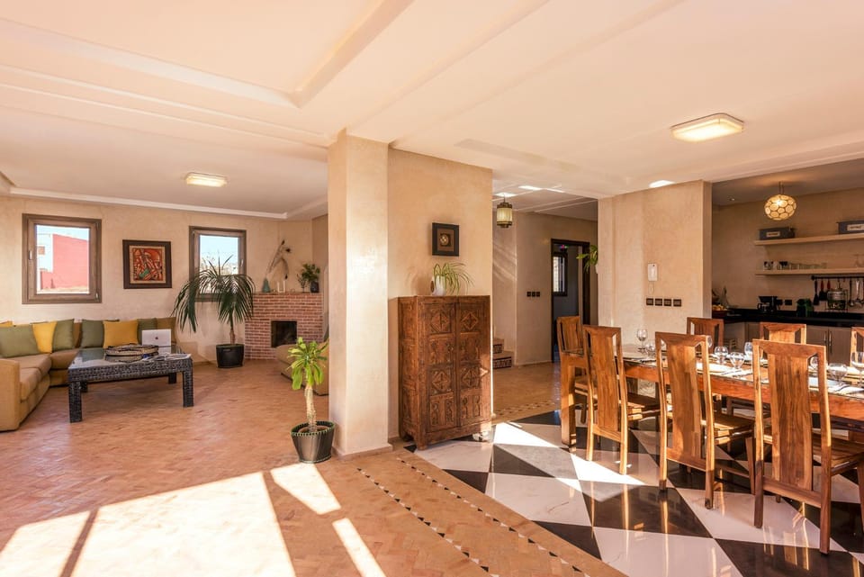 Living room, Lobby or reception, Dining area