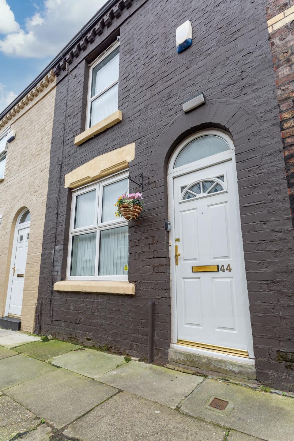 Property building, Facade/entrance