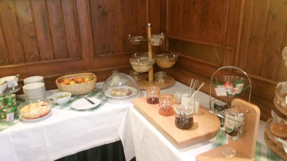 Buffet breakfast