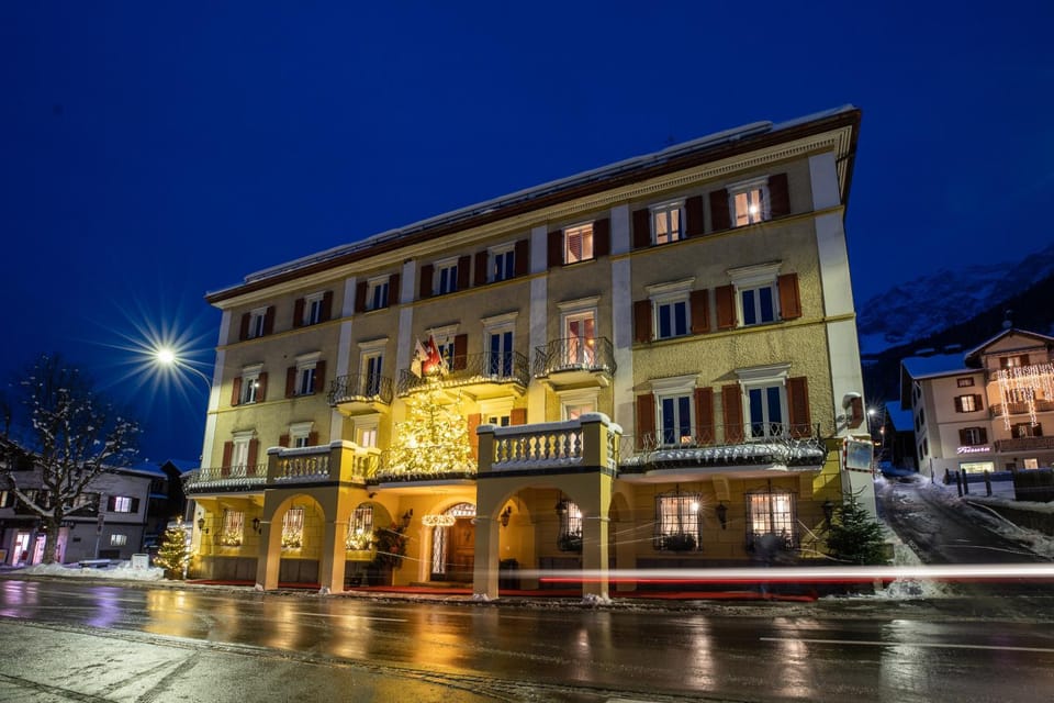 Property building, Night