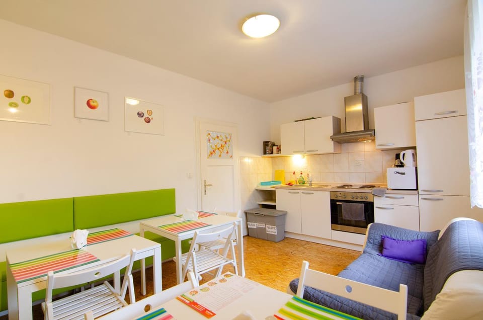 Communal lounge/ TV room, Kitchen or kitchenette, Kitchen or kitchenette, Dining area