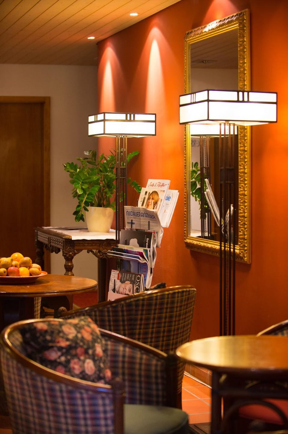 Decorative detail, Seating area