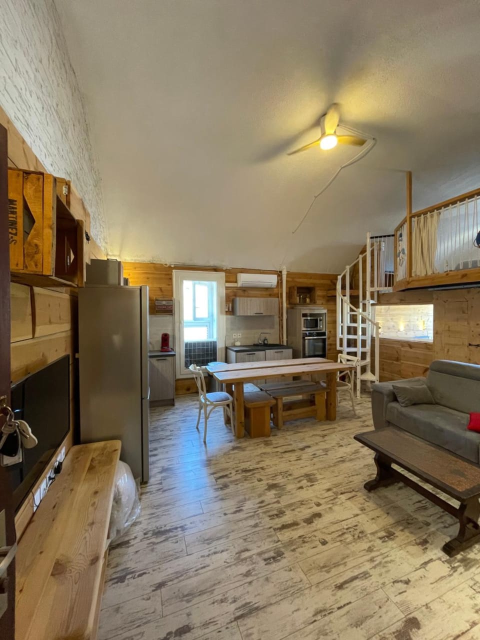 Duplex Climatisé 65m2 refait à neuf Apartment in Gruissan