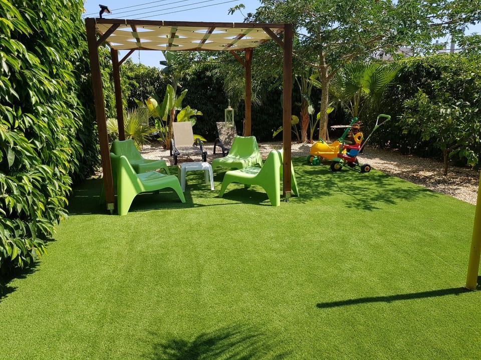 Million flowers Villa in Paralimni