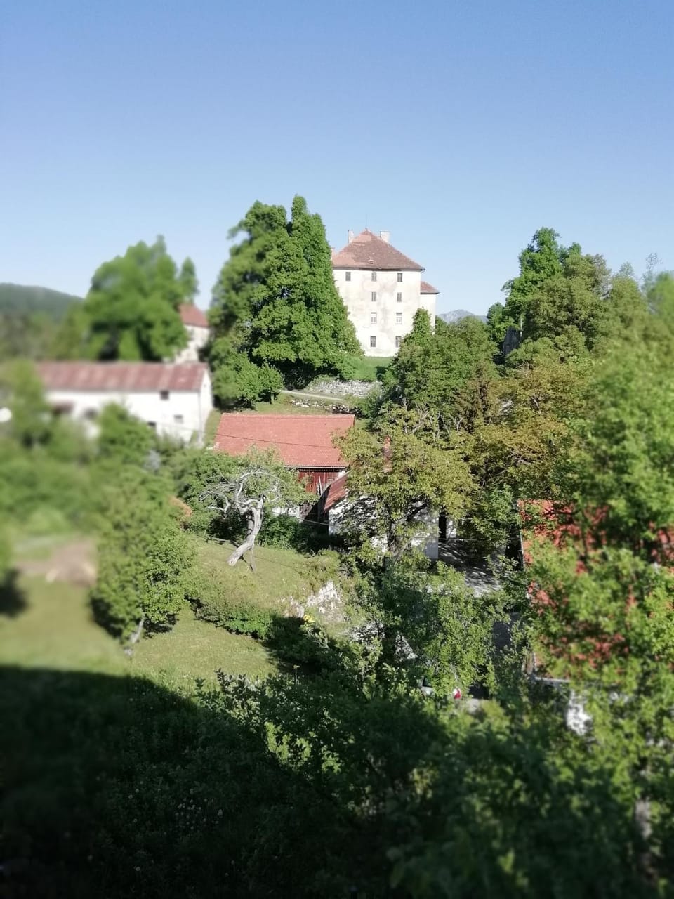 Nearby landmark, View (from property/room)