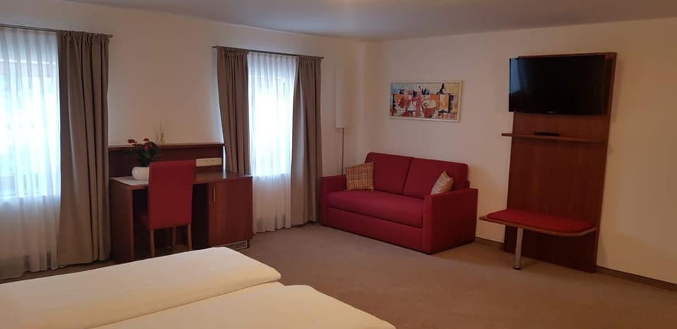 Hotel Restaurant Häupl Hotel in Schörfling am Attersee