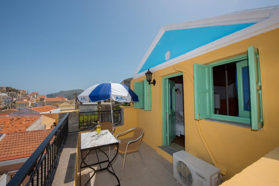 Property building, Balcony/Terrace