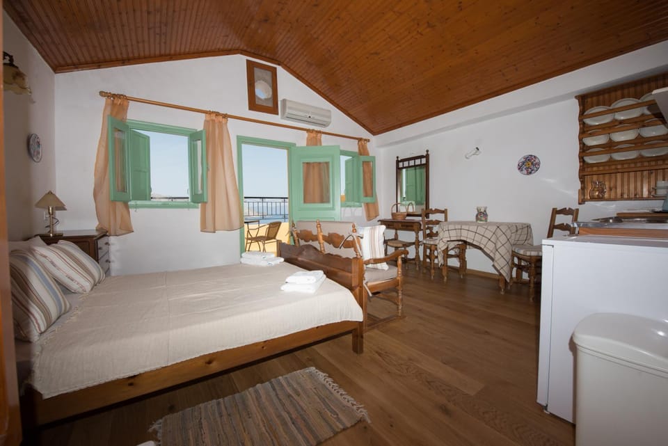 Kyklameno Studio no 3 Apartment in Muğla Province