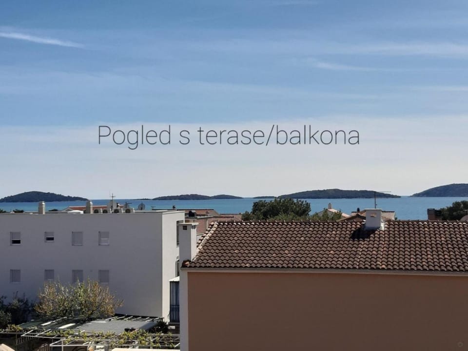 Guesthouse Brodarica (3814) Apartment in Šibenik
