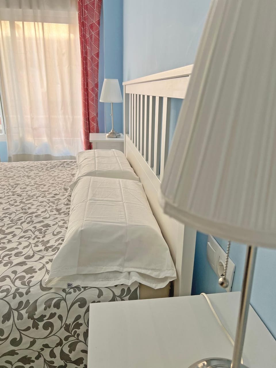 Bed, Photo of the whole room, Bedroom, cot