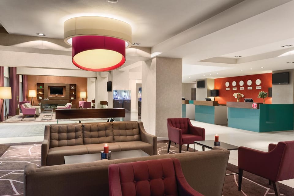 Lobby or reception, Lobby or reception