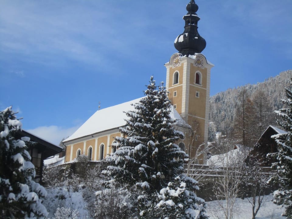 Nearby landmark, Winter