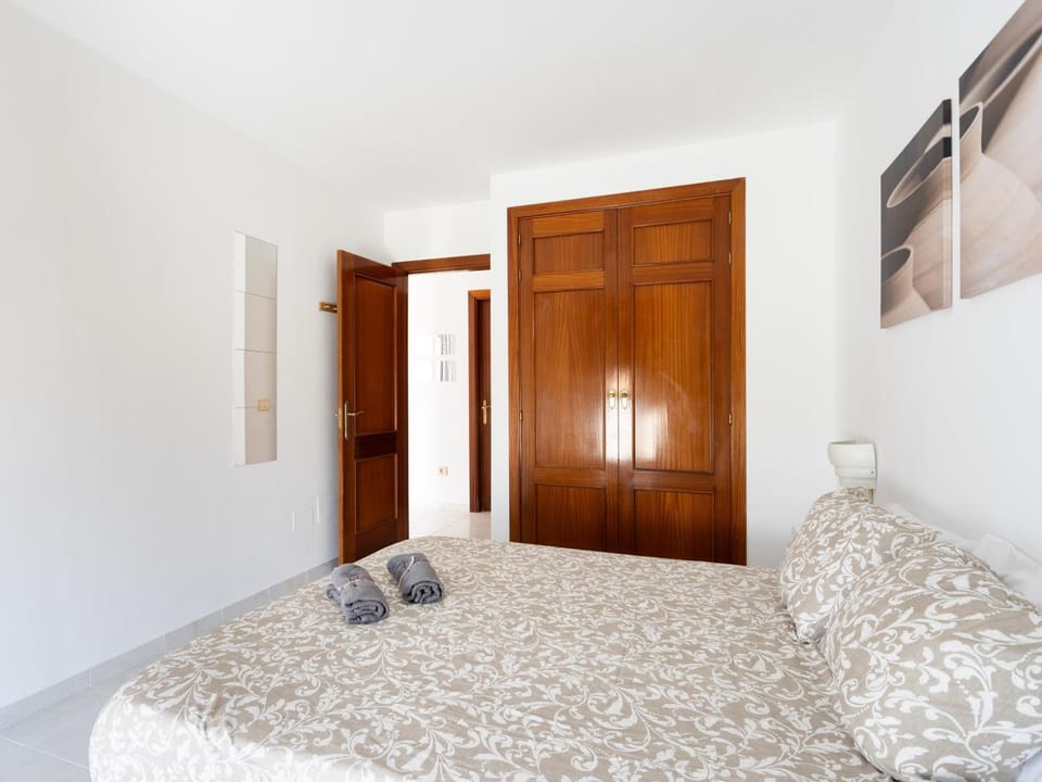 Bed, Bedroom, wardrobe