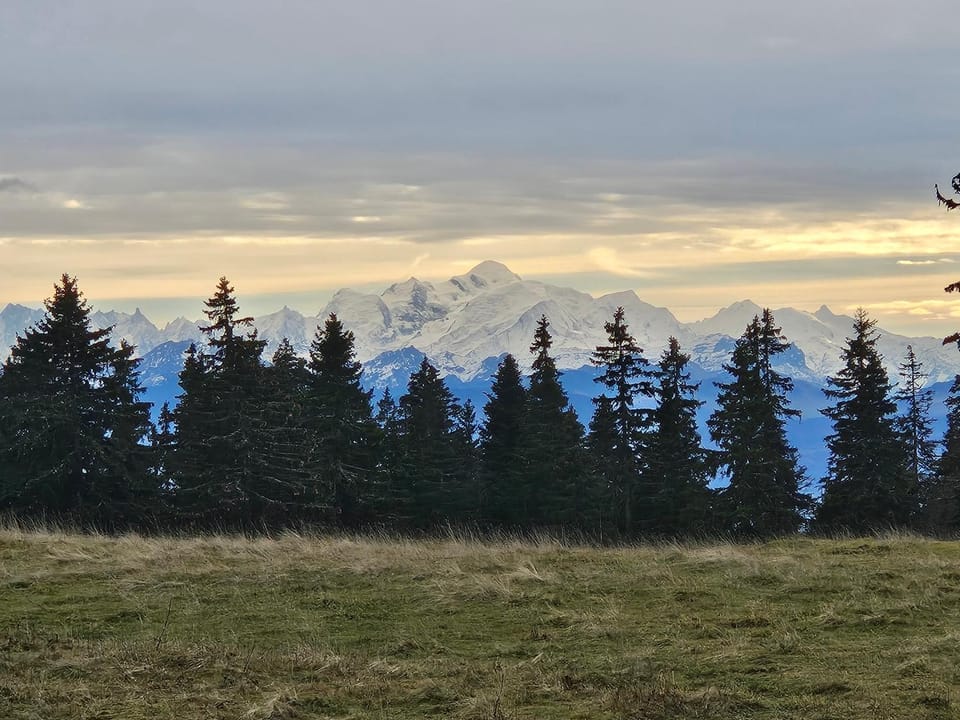 Nearby landmark, Day, Natural landscape, Mountain view