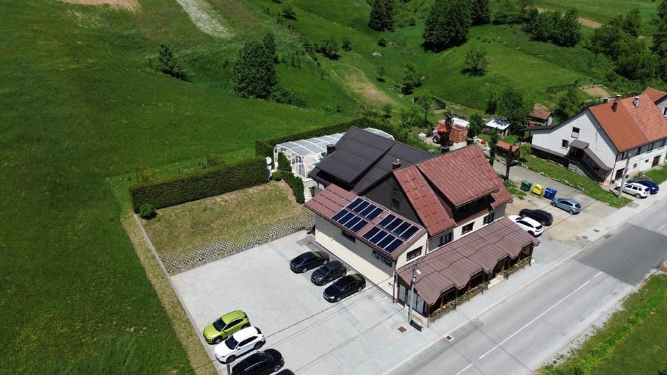 Pansion Bijela Ruža - a la carte Hotel in Primorje-Gorski Kotar County