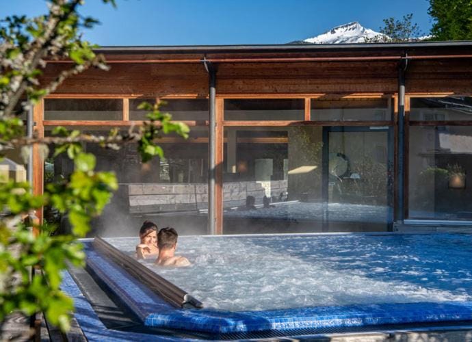 Natural landscape, Spa and wellness centre/facilities, Spa and wellness centre/facilities, Pool view, Swimming pool