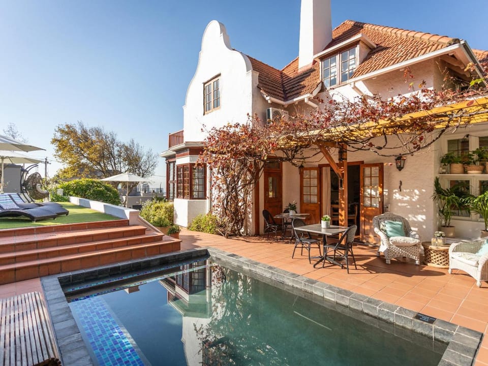 Seating area, Pool view, Swimming pool, sunbed, Internal: Not applicable to any particular room