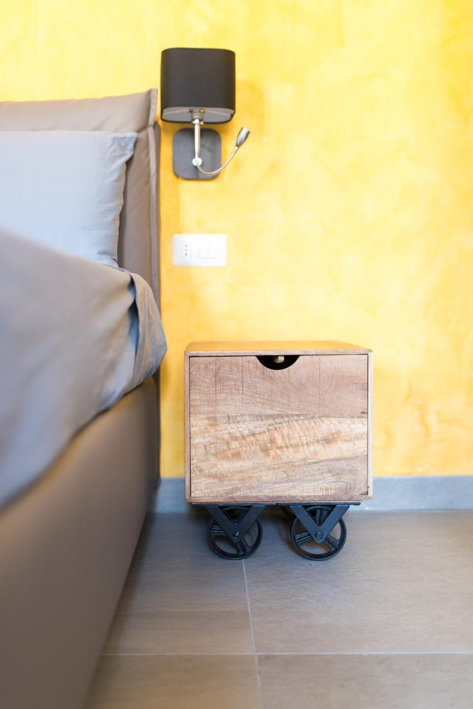 Decorative detail, Bedroom