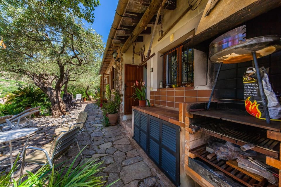 Casa Salva Villa in Fornalutx