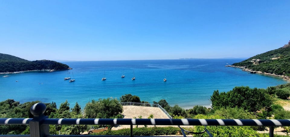 Day, Natural landscape, Beach, Lake view, Sea view