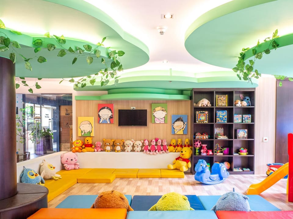 Activities, Kids's club