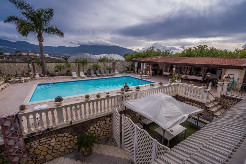 Mountain view, Pool view, Swimming pool, Quiet street view