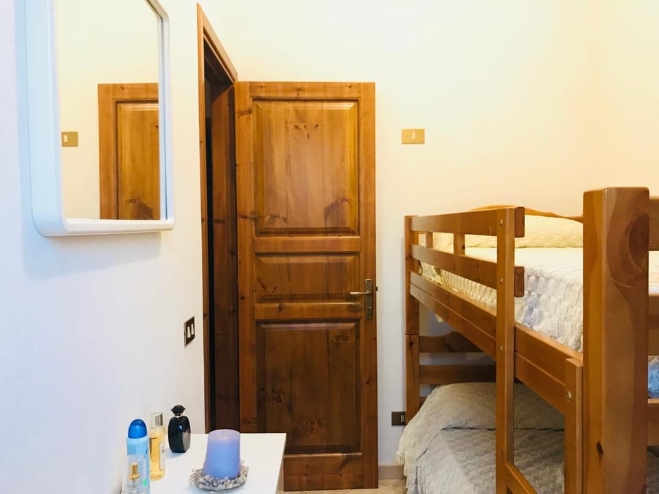 bunk bed