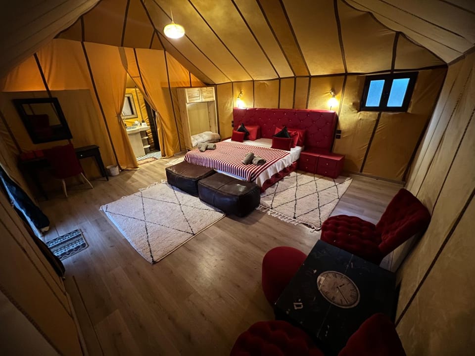 Luxury oasis camp Luxury tent in Morocco