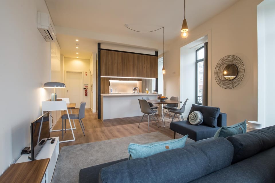 Communal lounge/ TV room, Living room