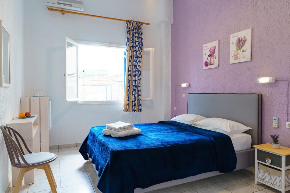 Property building, Bed