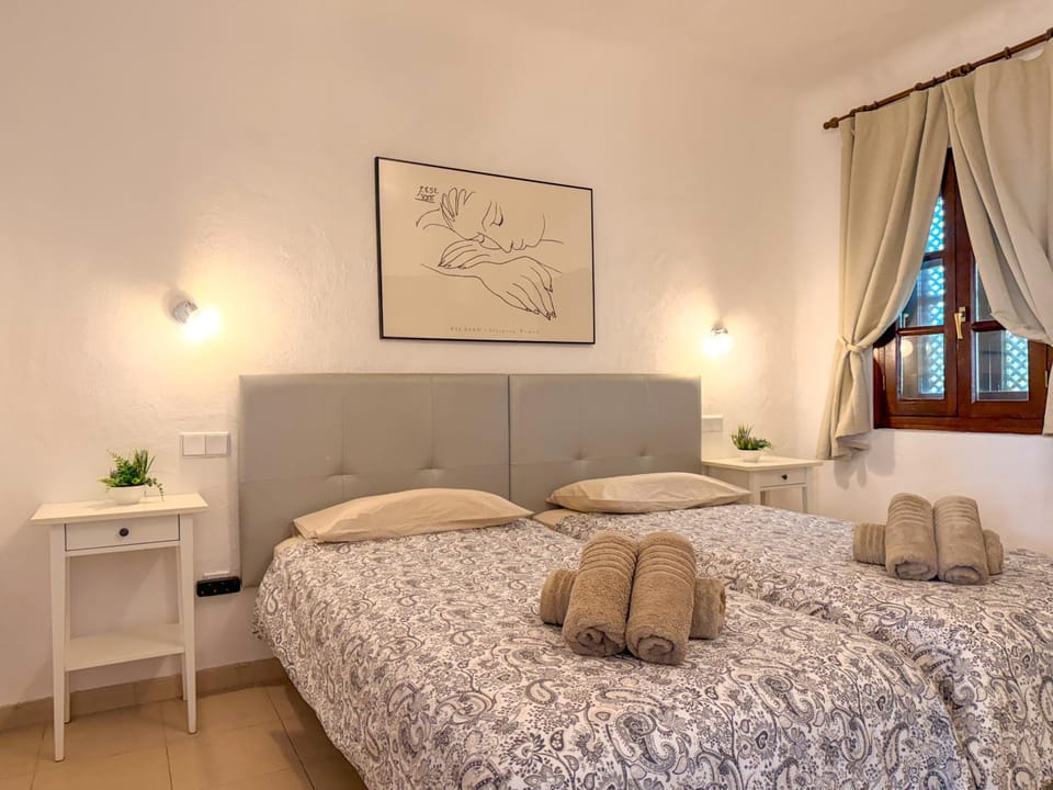 Beautiful Apartment Altamar Apartment in Comarca Sur
