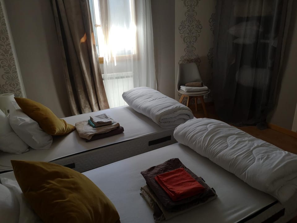 Maison le Napoléon 3 chambres 6 lits, non adapté aux PMR House in Île-de-France