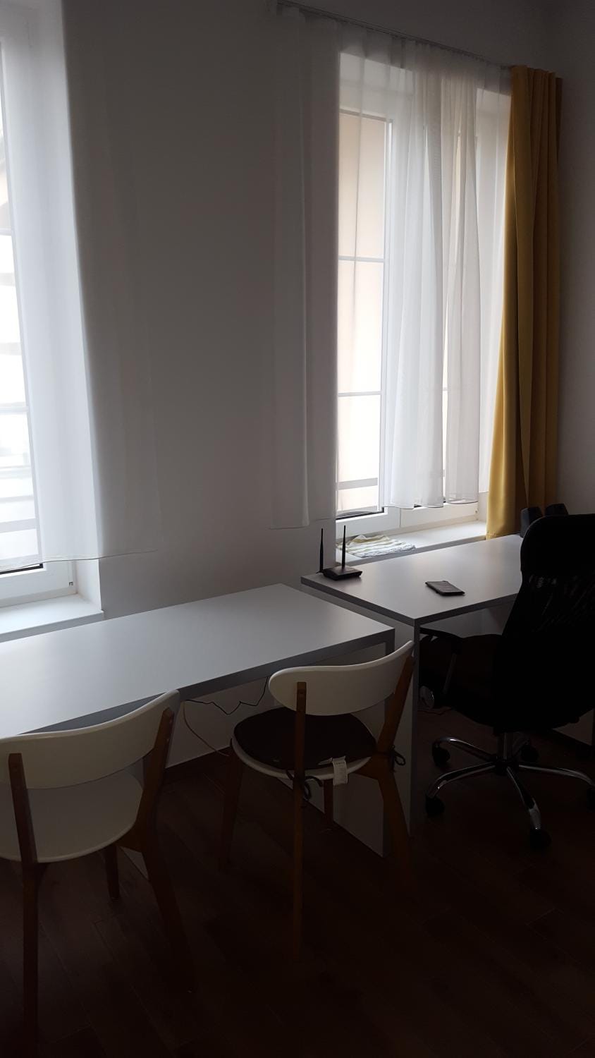 Bajta na obzidju Apartment in Slovenia