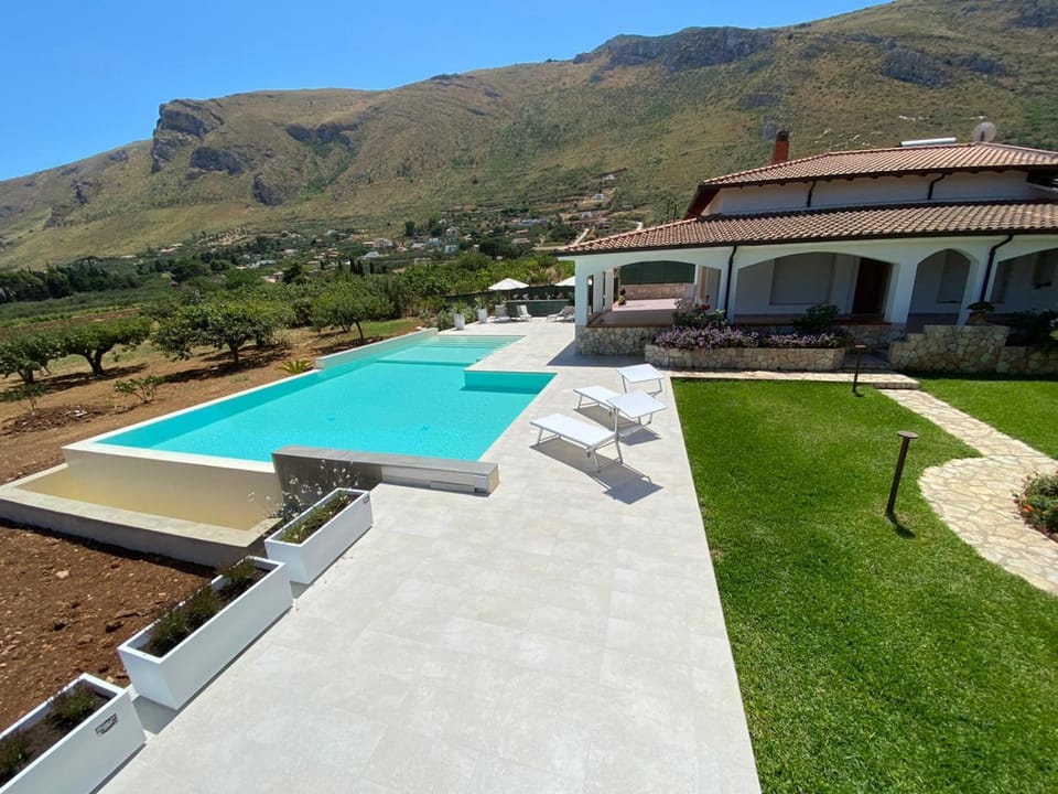 Villa Cycas Costamante Villa in Sicily