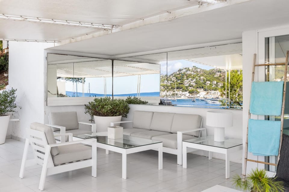 Villa Sant Carles House in Serra de Tramuntana