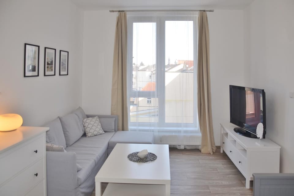 Living room, Bedroom