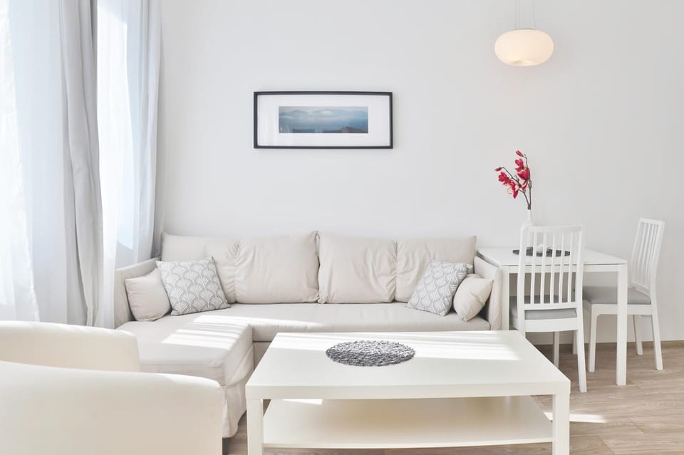 Living room, Seating area, Bedroom