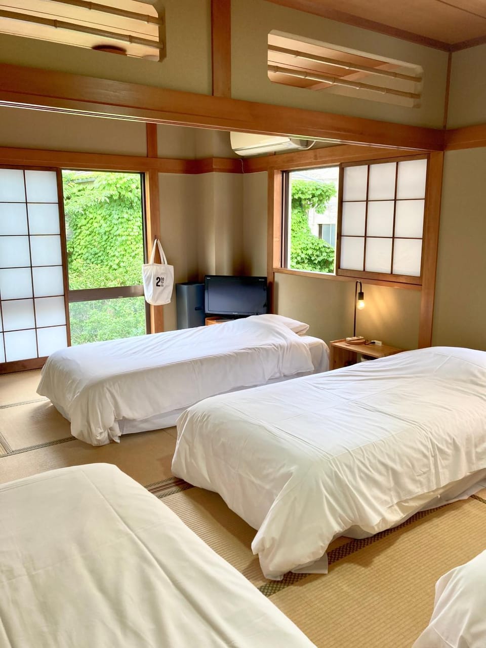 2no HOME & PARK Bed and Breakfast in Kobe
