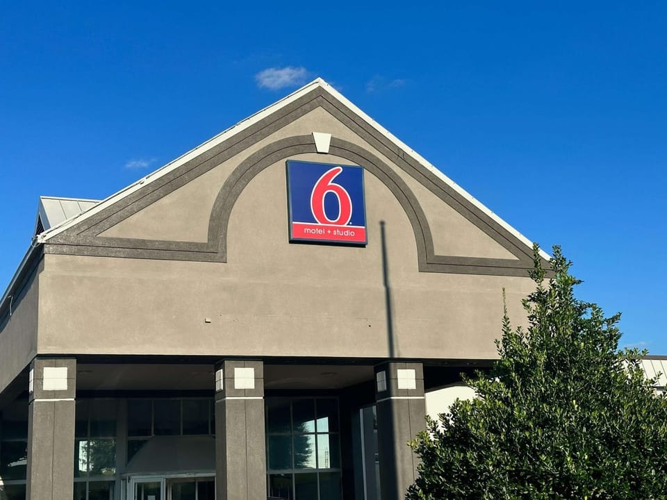Property building, Property logo or sign