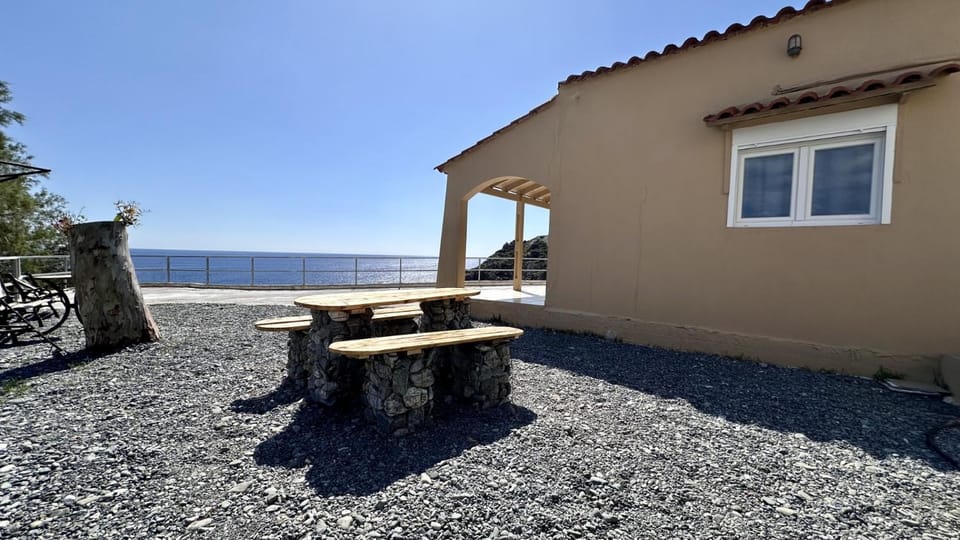 Sfinias Apartments Apartment hotel in Crete