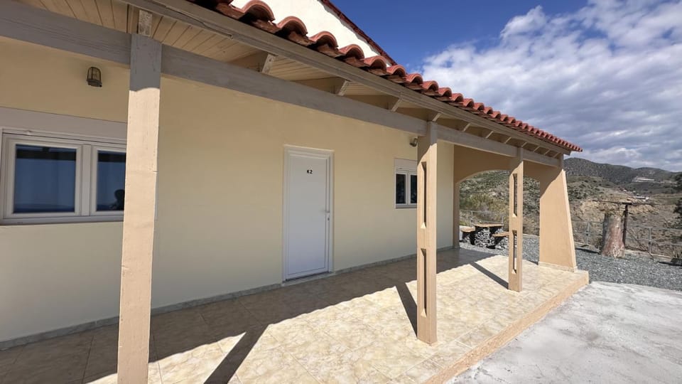 Sfinias Apartments Apartment hotel in Crete