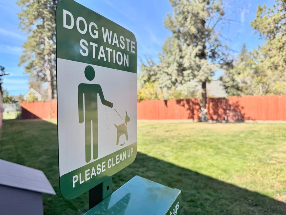 Pets, pet friendly