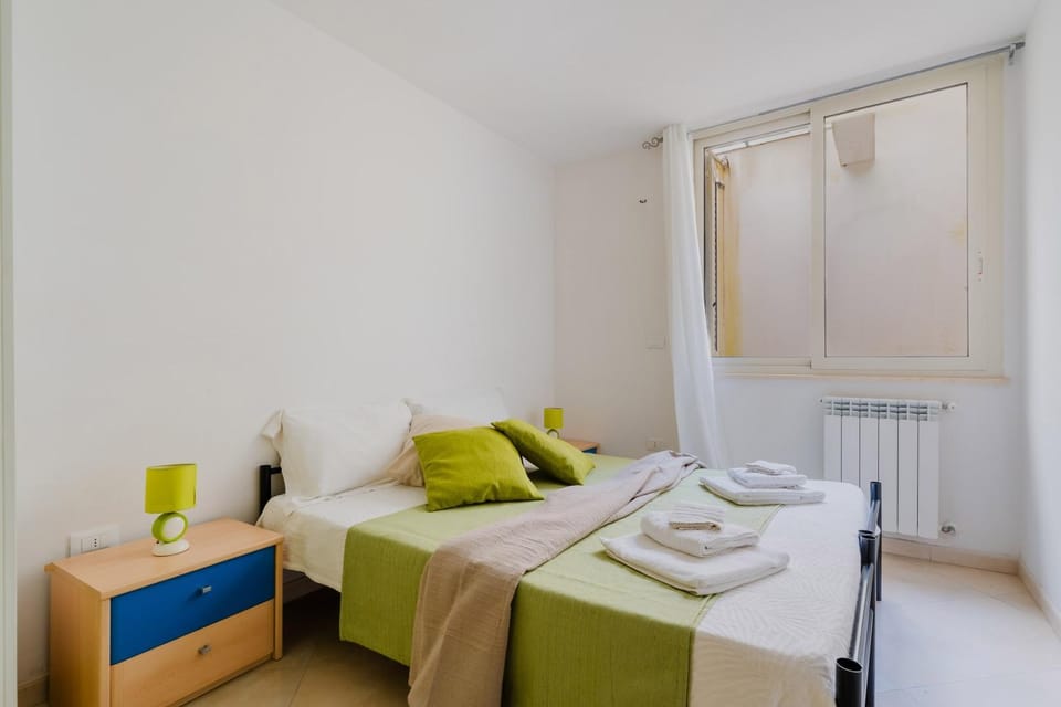 Living room, Bedroom