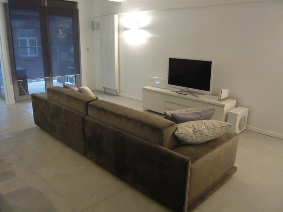 TV and multimedia, Living room