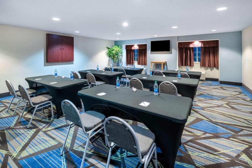 On site, Meeting/conference room