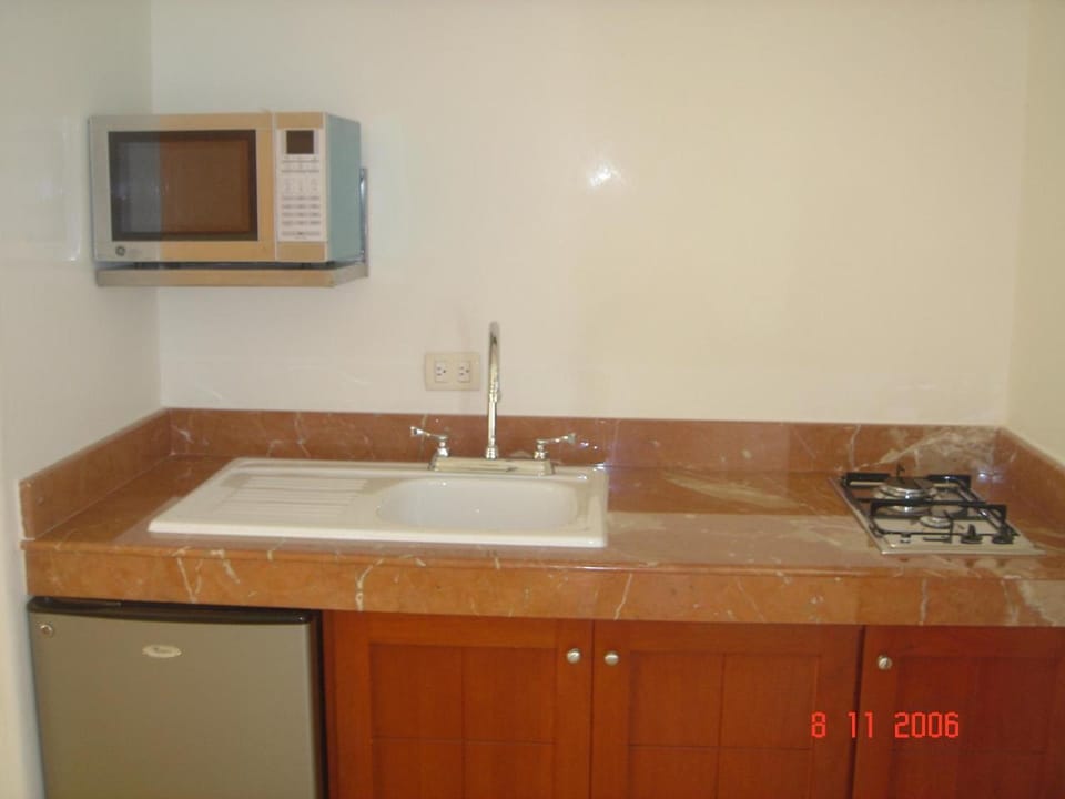 Suites Moon River Apartment in Cancun